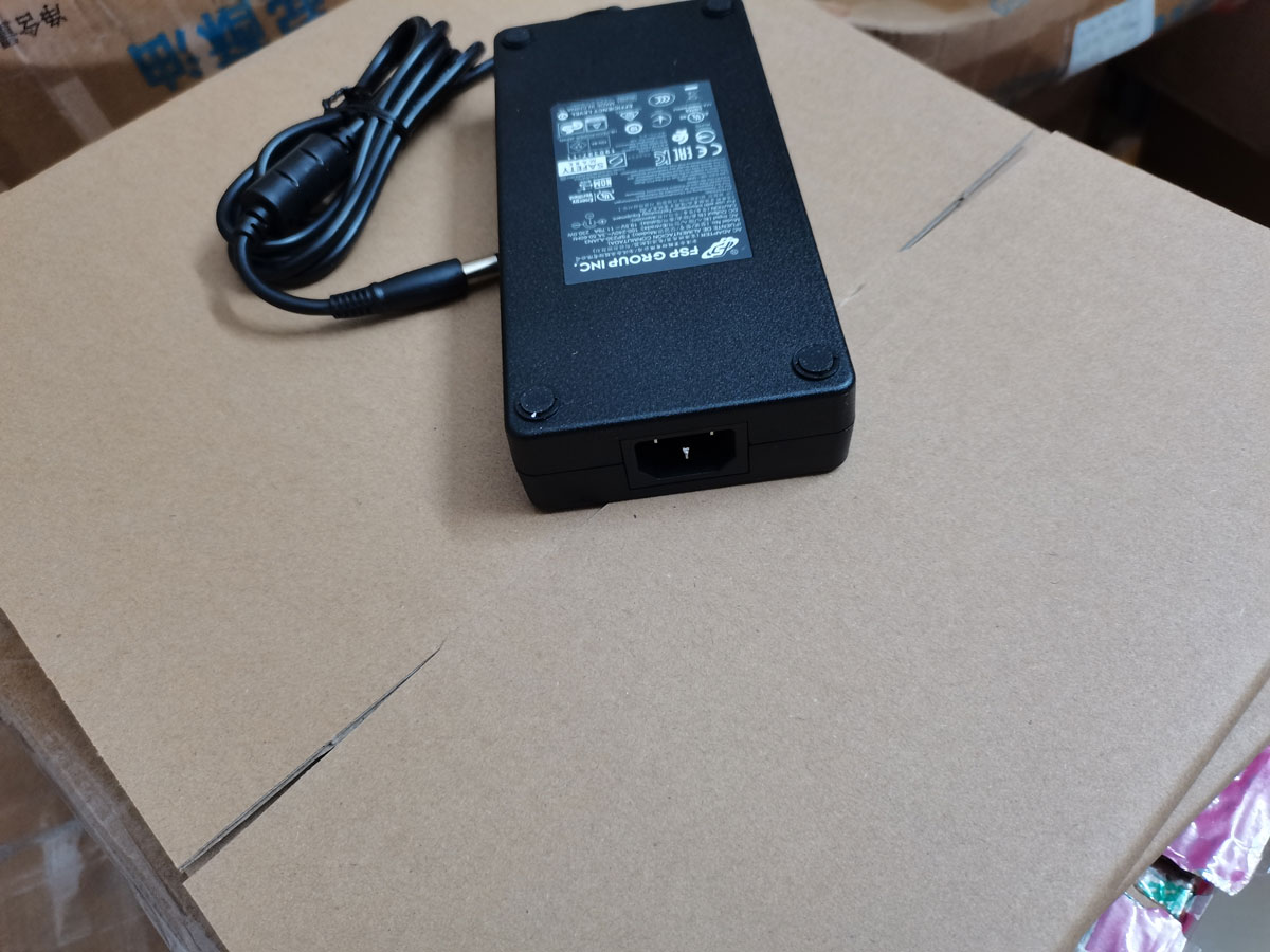 Novo adaptador ac fino genuíno - Pc Gaming Msi avaliação e preço
